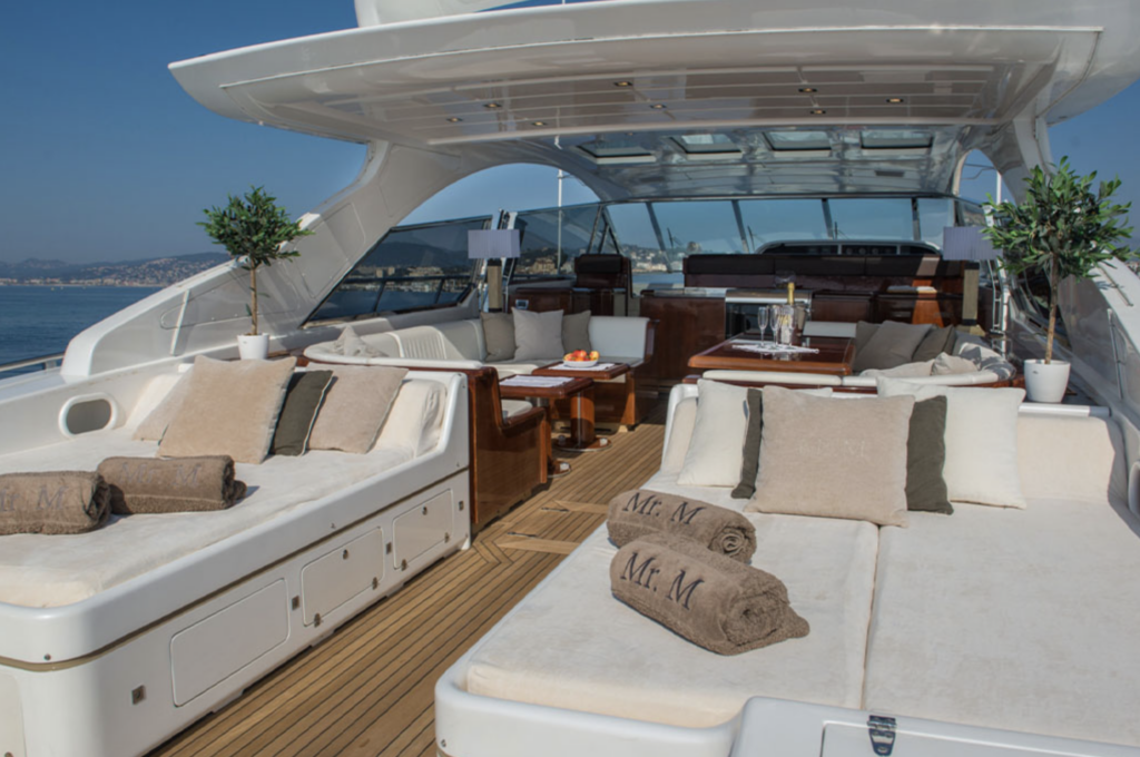 MANGUSTA 80