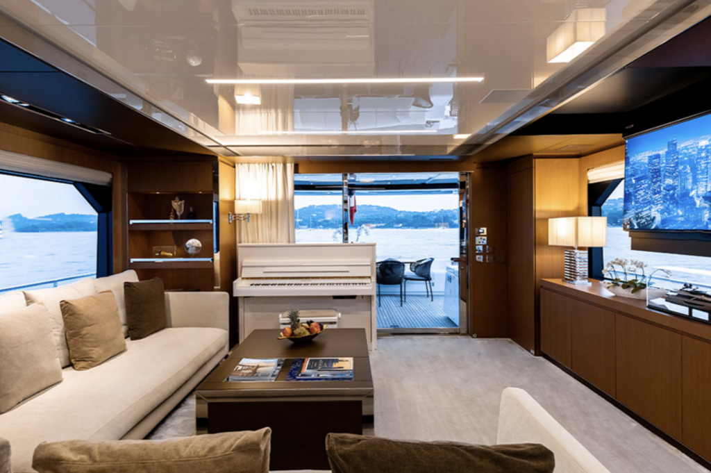 RIVA CORSARO 100