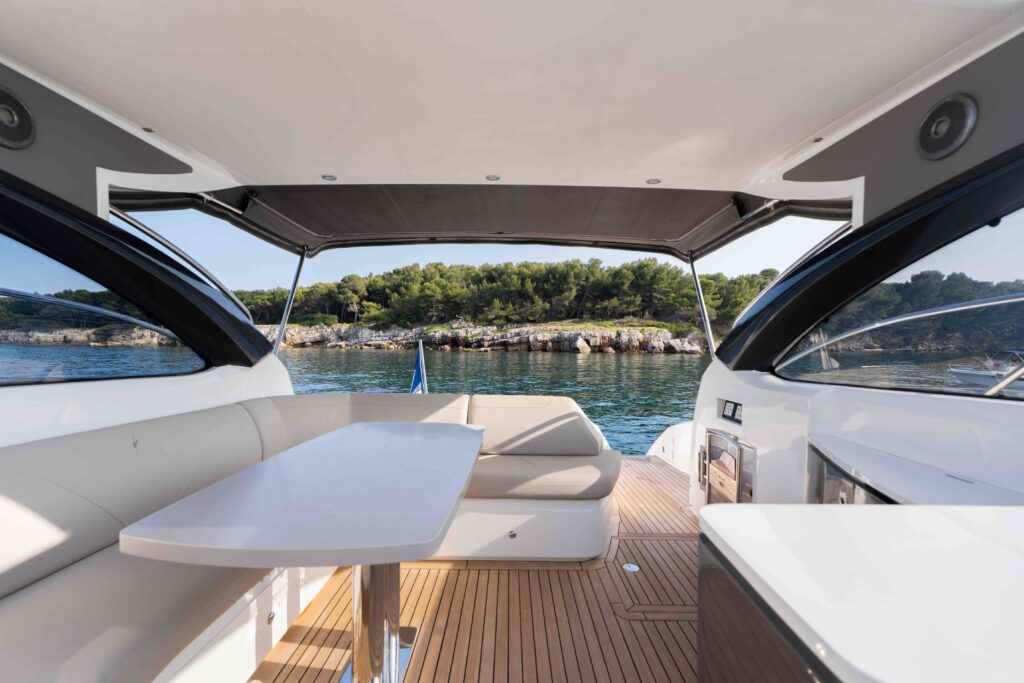 PRINCESS V50