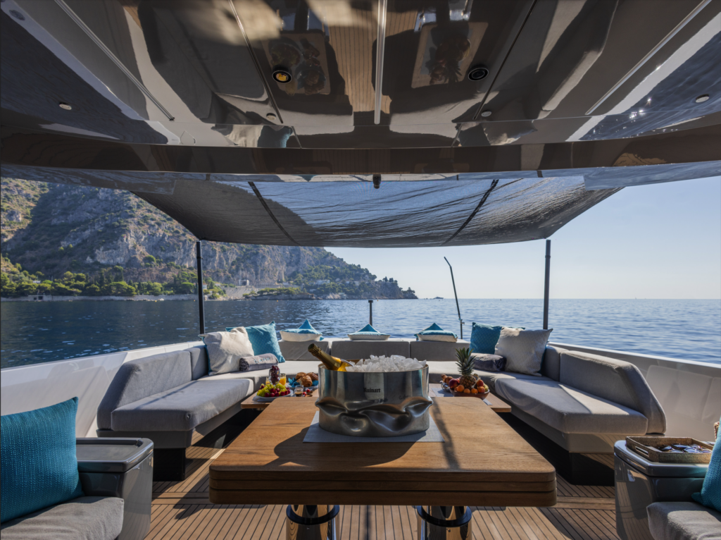 ARCADIA YACHTS SHERPA 60