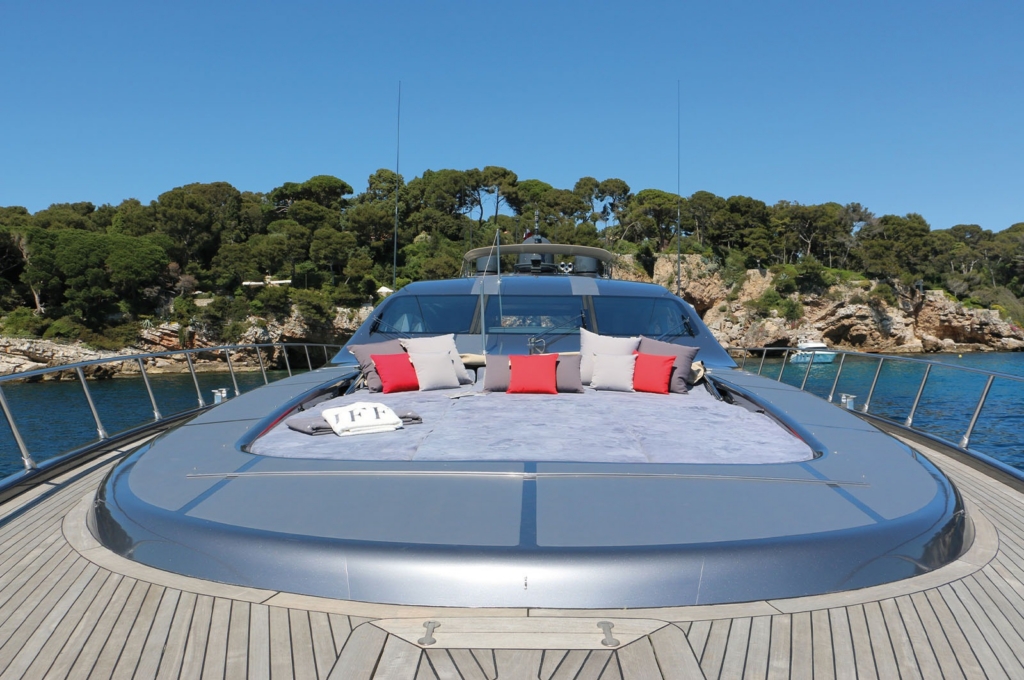 Mangusta 108